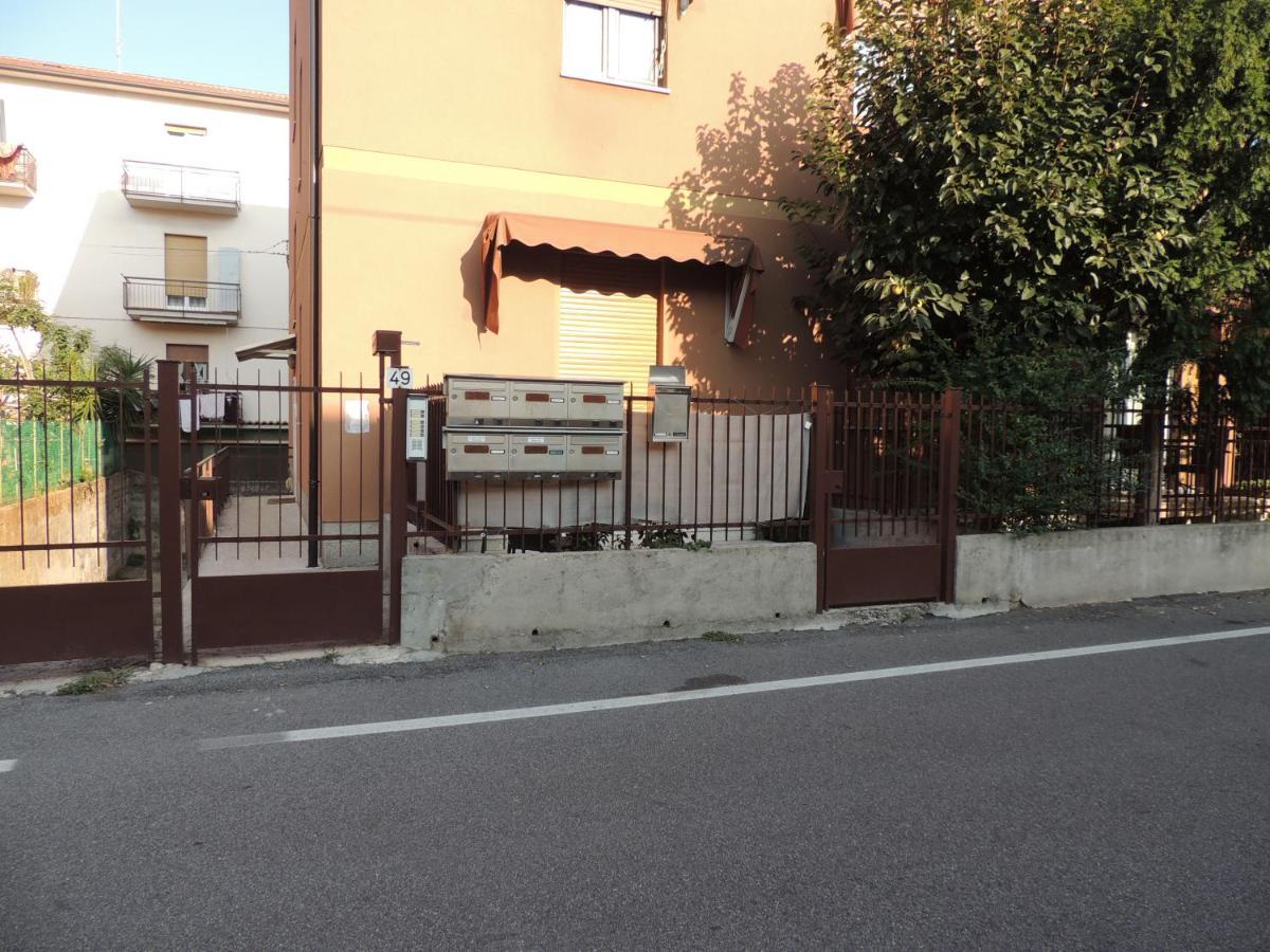 Appa49 Vicino Ospedale Borgo Roma, Fiera E Univr Apartment Verona Ngoại thất bức ảnh